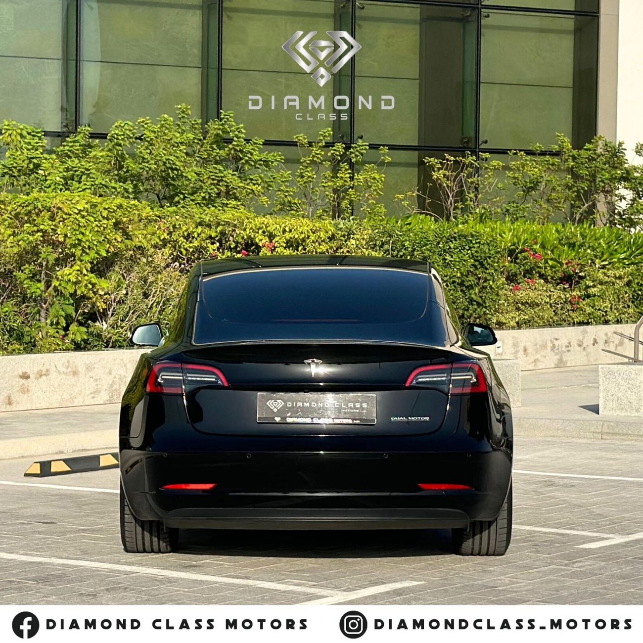 Tesla Model 3 Tesla Model 3 Performance  Full Self-Driving  White Interior  Auto Pilot  Dual Motor  2022 GCC Under