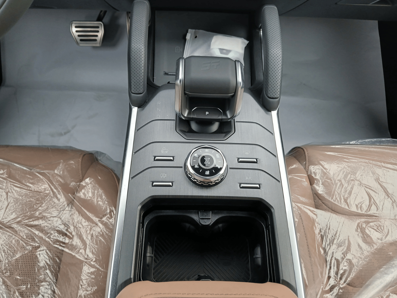 Jetour T2 ECTP2M001 - 2025 Jetour T2 Luxury 2.0L Petrol Auto Highway Grey