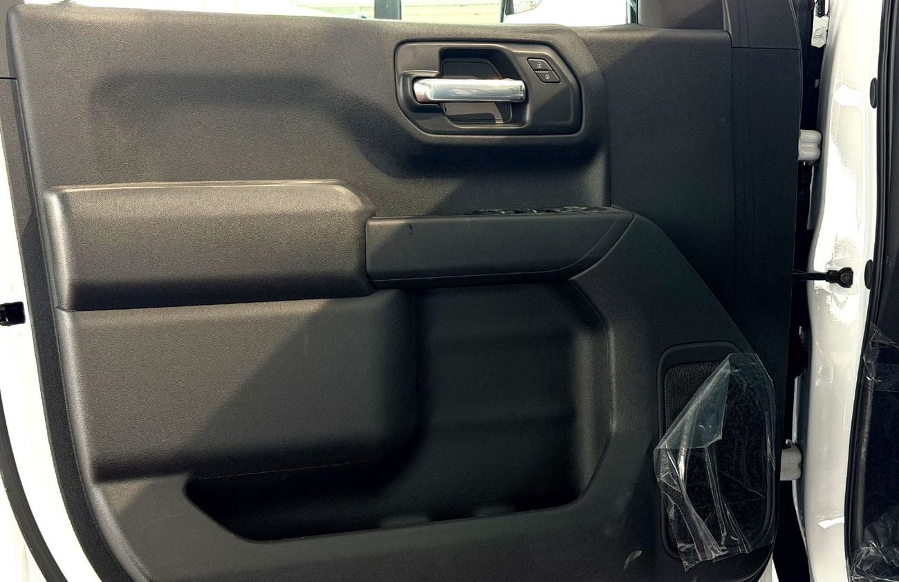 Chevrolet Silverado V8 5.3L AWD GCC Specification