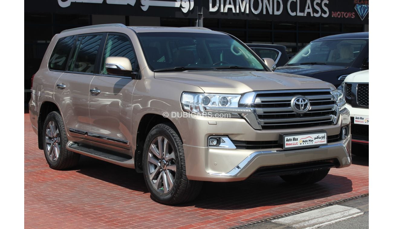 Toyota Land Cruiser (2017) VXR V8 AL FUTTAIM