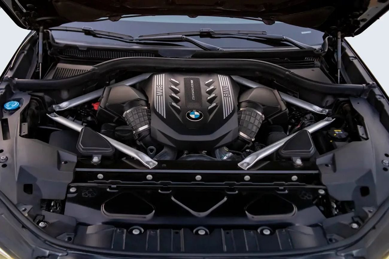بي أم دبليو X5 M50i EXCLUSIVE M50i GCC - No Accident - FSH - Under warranty