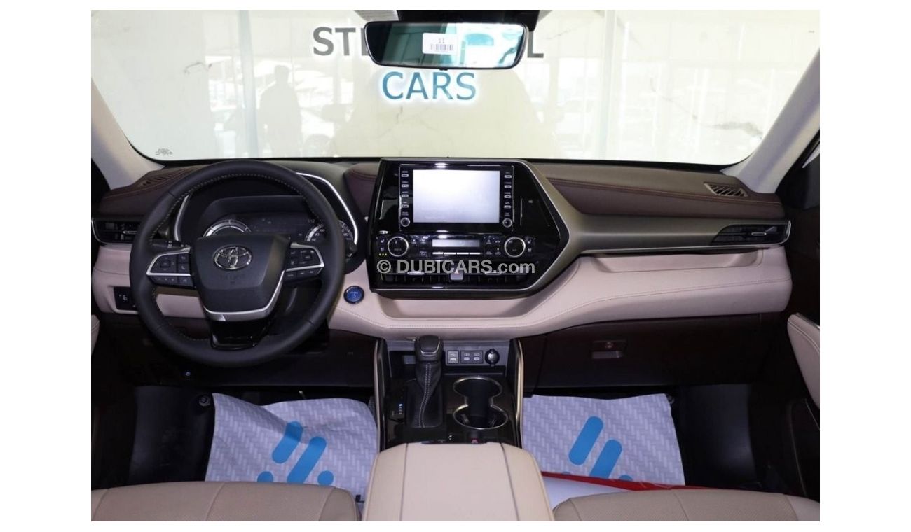 تويوتا هايلاندر LOWEST PRICE GUARANTEED 2022 | 2.5L LTD HEV A/T AWD SUV 4CYL WITH HEADUP DISPLAY AND FULL OPTION GCC