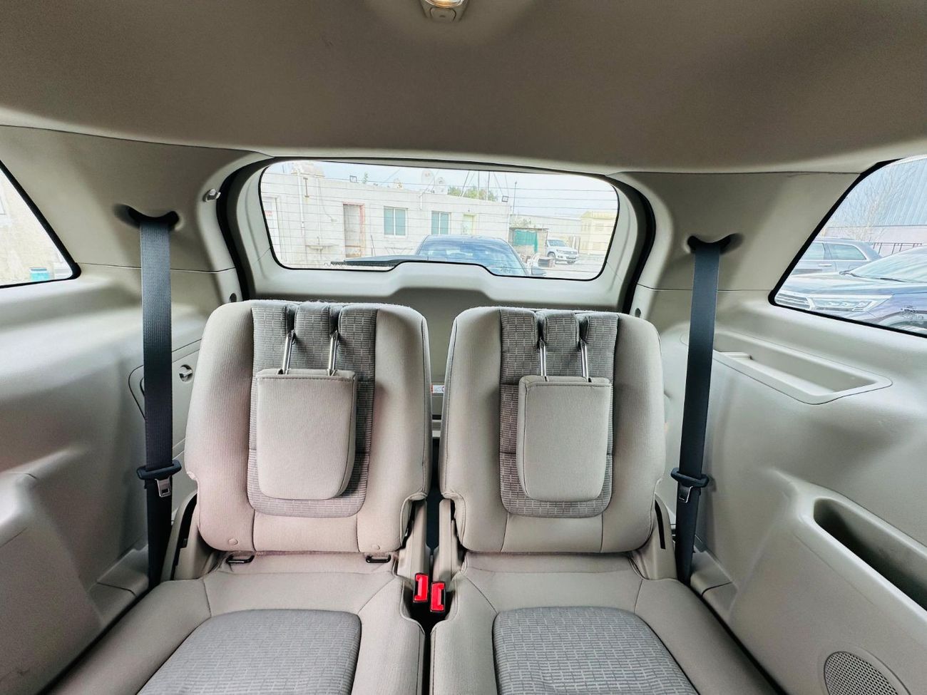 Ford Explorer AED 810 PM | FORD EXPLORER XLT 4WD | 0% DP | GCC | AGENCY MAINTAINED | WELL MAINTAINED