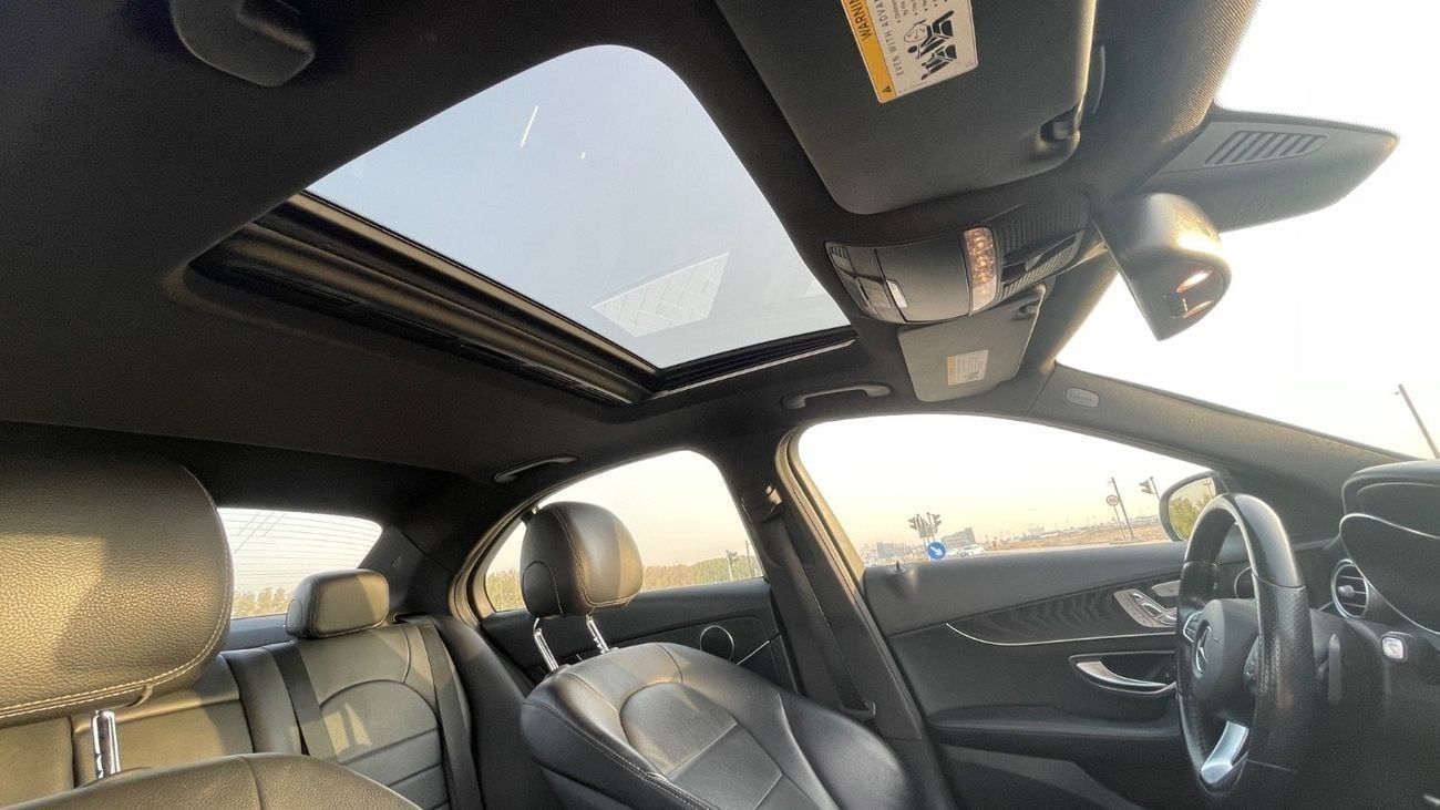 مرسيدس بنز C 300 Std 2.0L (241 HP)
