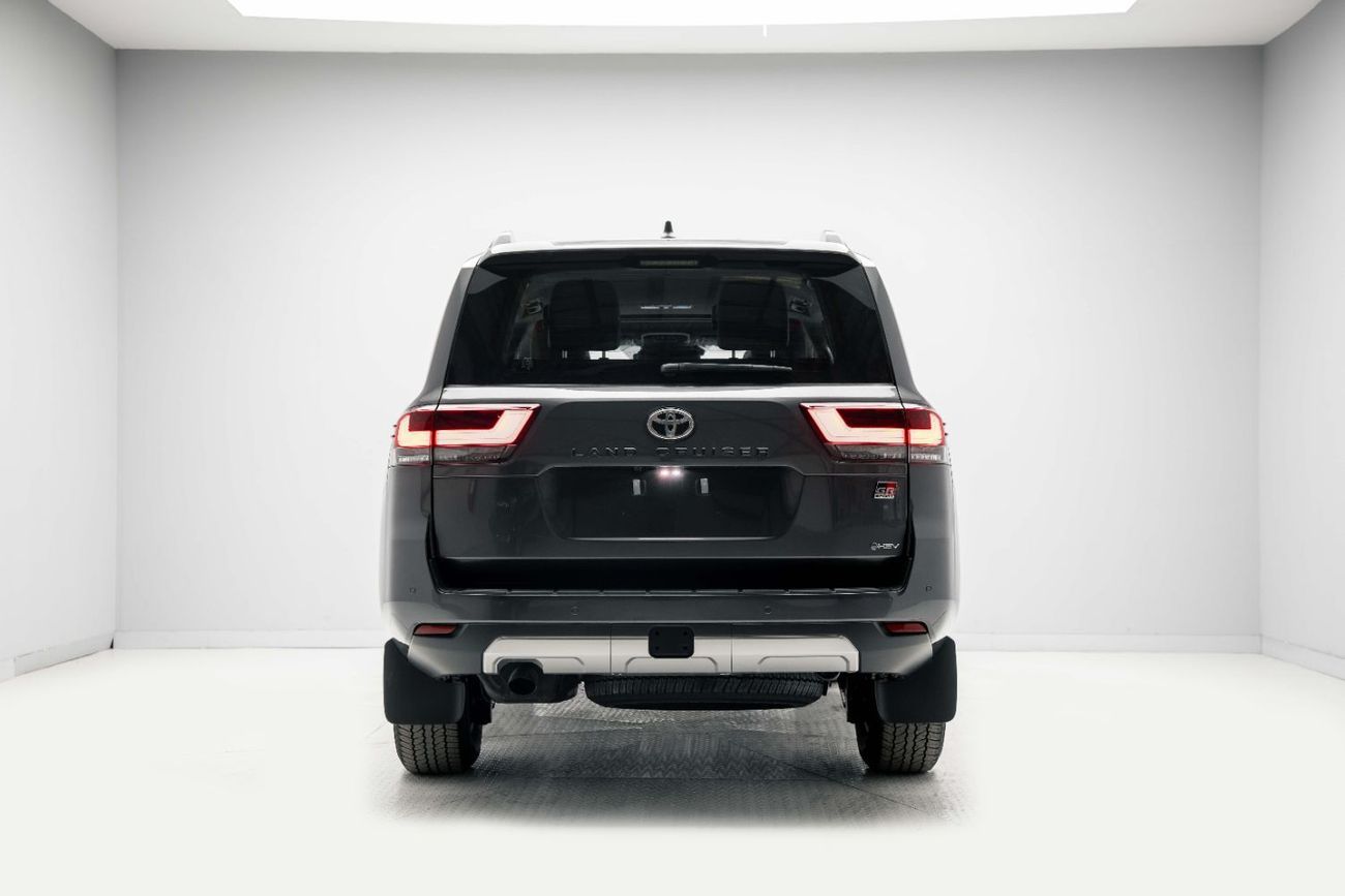 Toyota Land Cruiser GRS 3.5L - Grey Mettalic Inside Maroon | Export Only