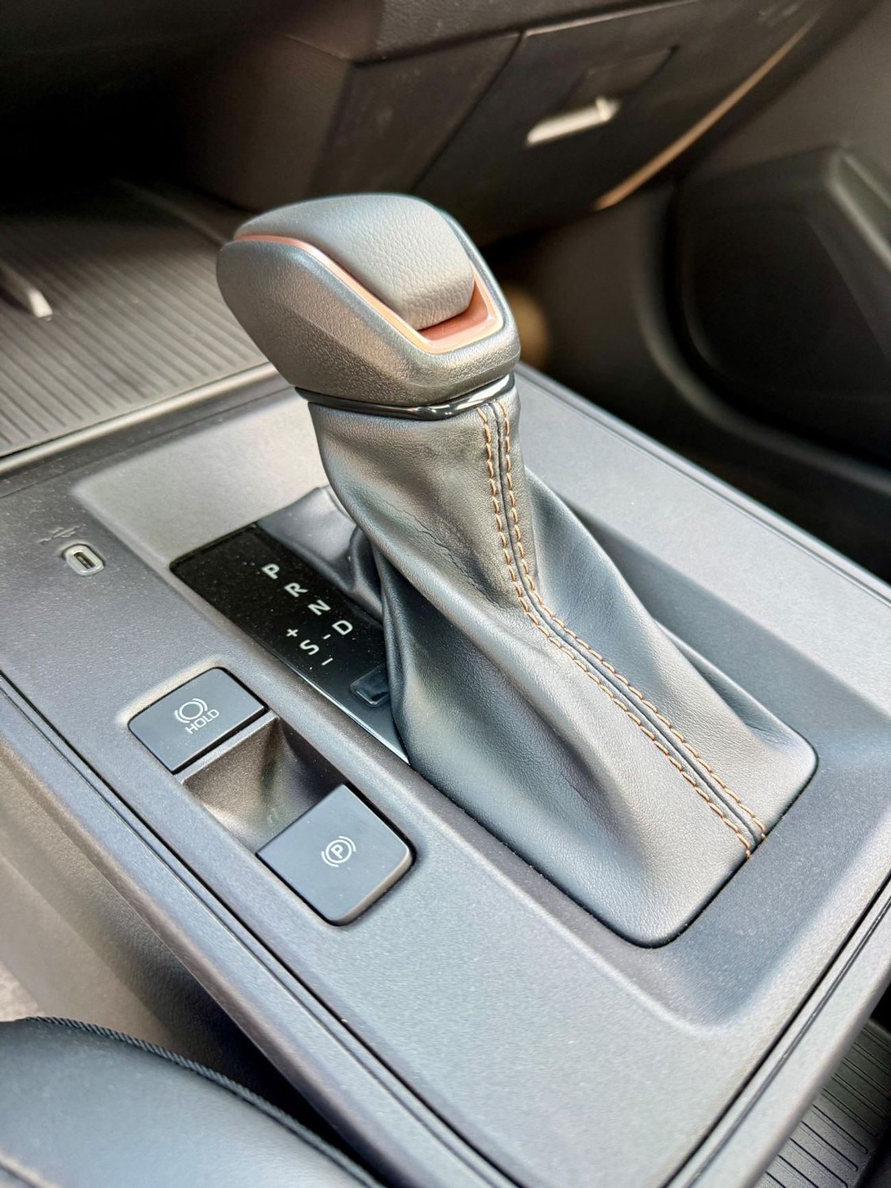 Toyota Corolla Cross Toyota corolla cross 2.0 whitte 2025 new face