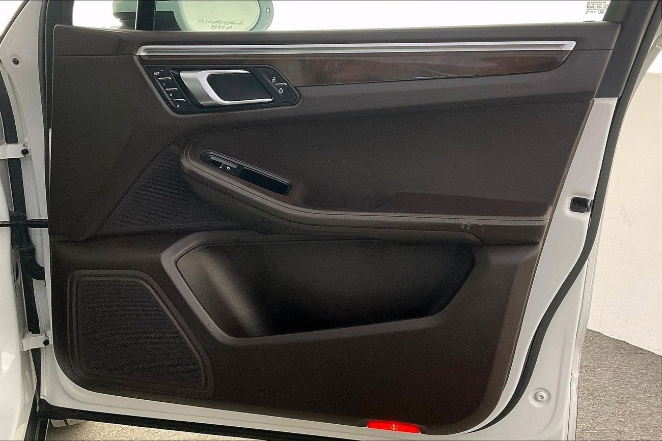 دودج تشالينجر SXT Plus | شامل الضمان | 0 ﺪﻔﻋﺓ ﺃﻮﻟﻯ