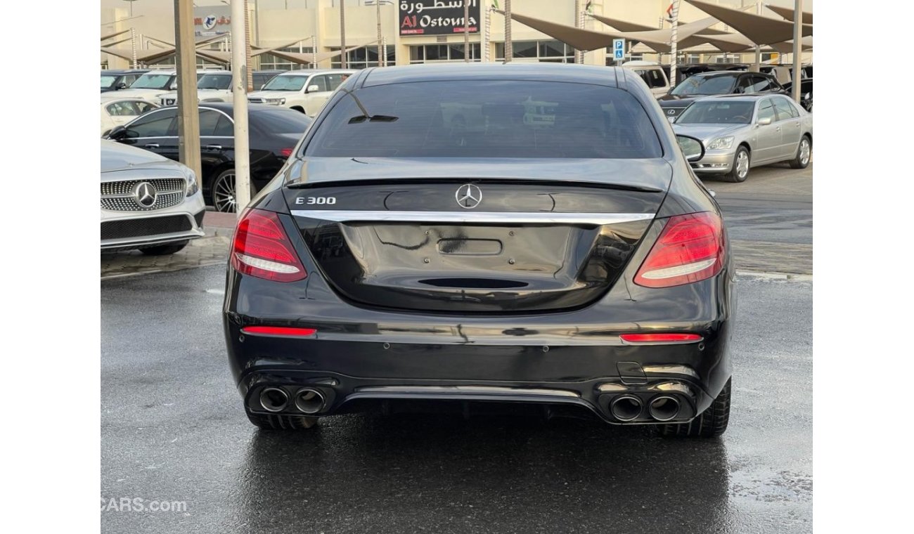 مرسيدس بنز E300 Mercedes E300 AMG _American_2017_Excellent Condition _Full option