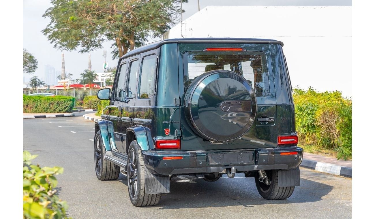 Mercedes-Benz G 63 AMG Mercedes G63 AMG - Special Color Emerald Green - Carbon Fiber - Rear Entertainment System - 2024