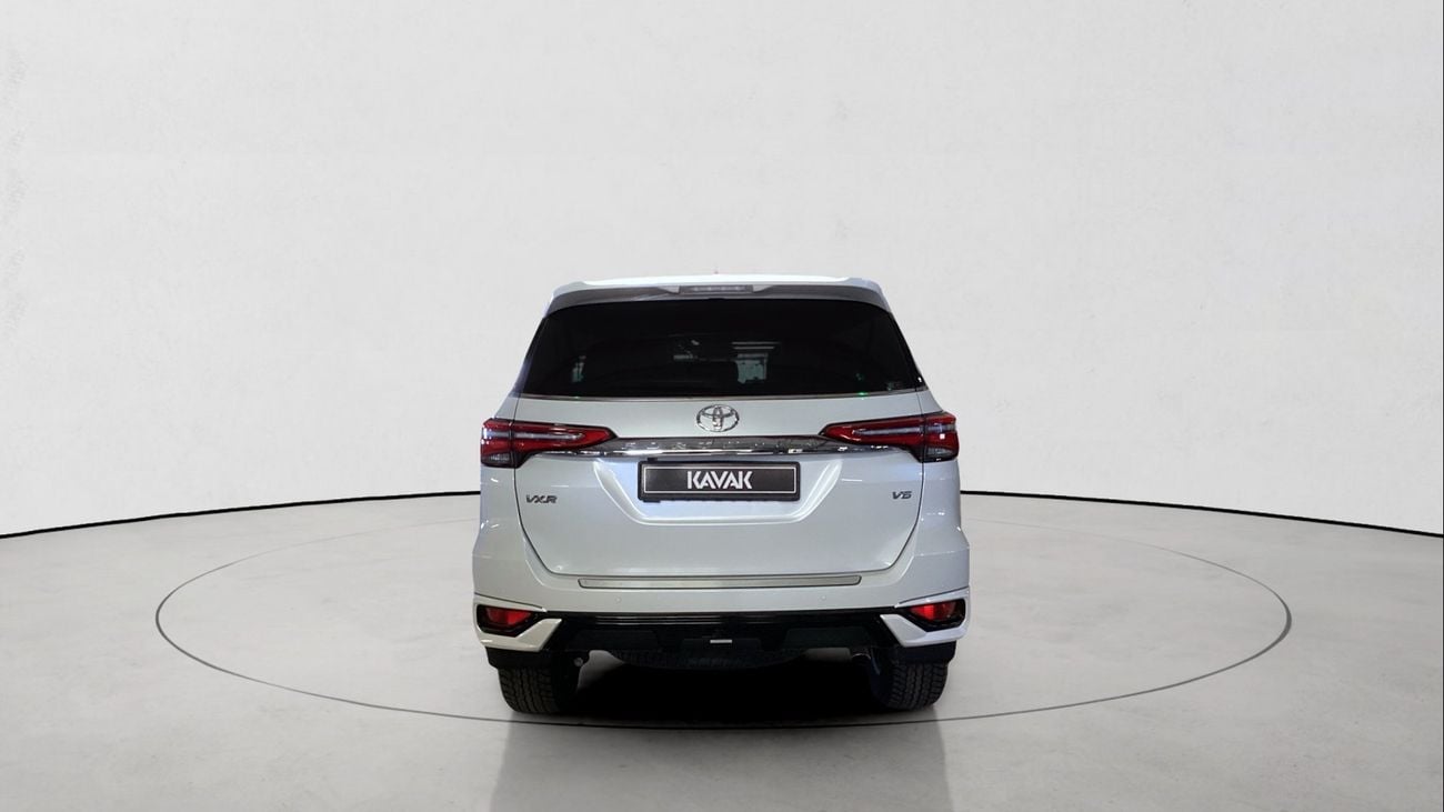 Toyota Fortuner 4.0 4WD AUTO 7STR VXR RA/RB | Guaranteed Warranty | 0 Down Payment