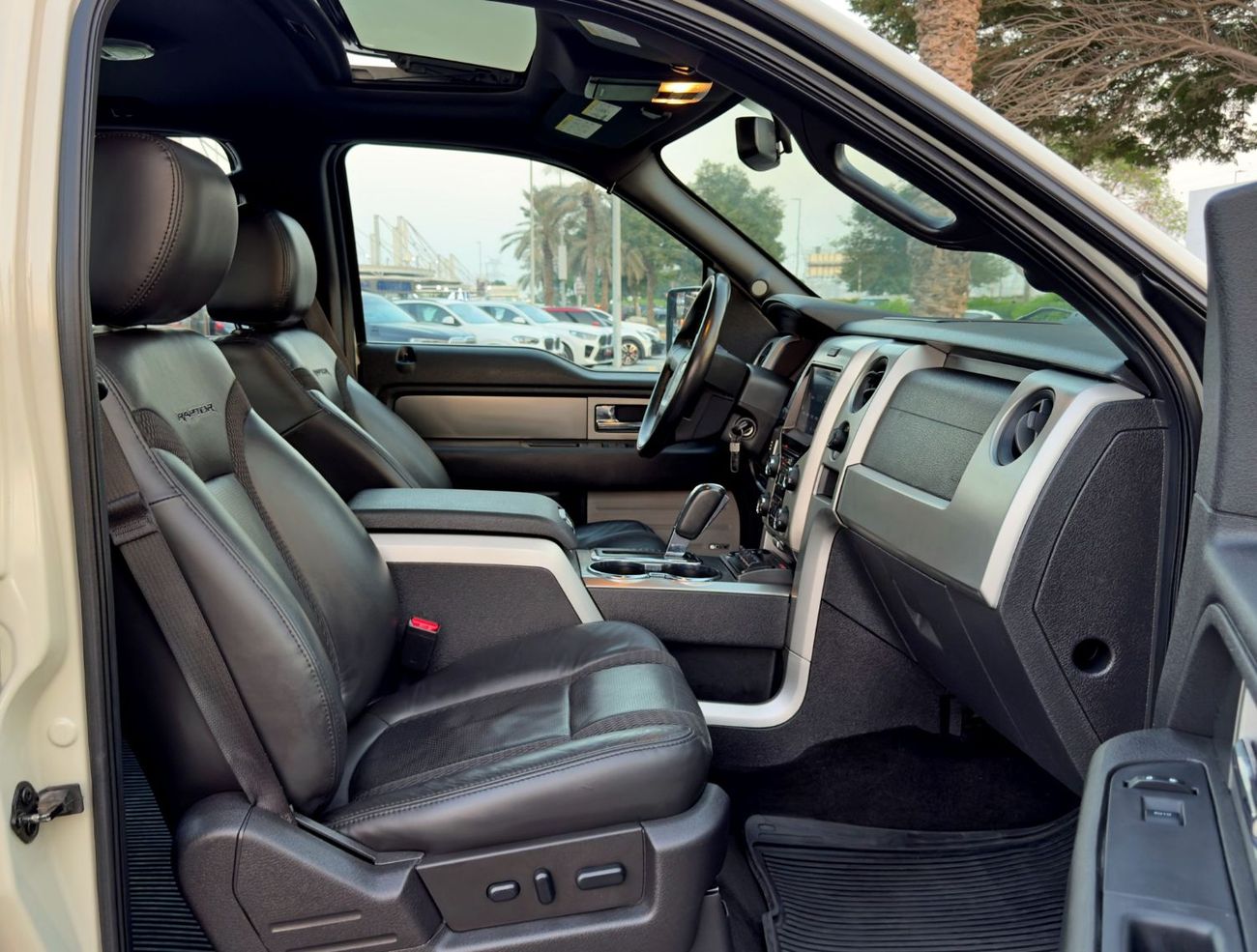 فورد إف-150 رابتور 2013 Ford F150 Raptor 6.2L SVT, GCC Specifications