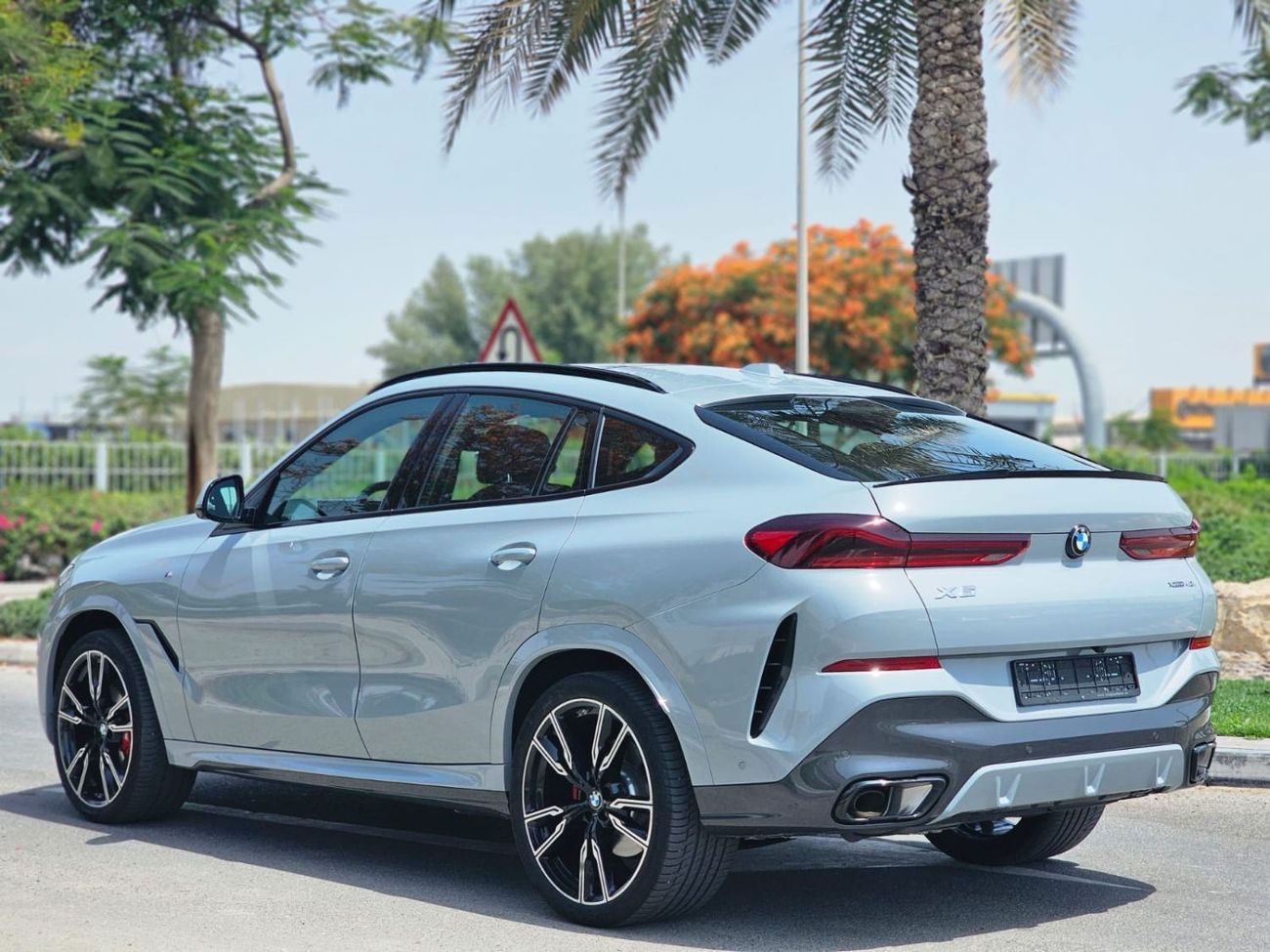 BMW X6M BMW X6 KIT M XDRIVE 4.0 V6 GCC UNDER WARRANTY 2024