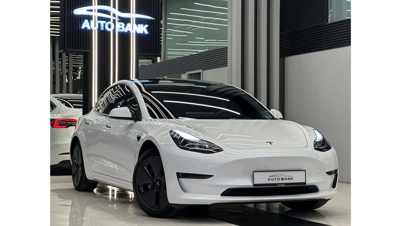 تسلا موديل 3 TESLA MODEL 3 LONG RANGE 2023 GCC 33000KM UNDER WARRANTY AND SERVICE CONTRACT NO ACCIDENT NO PAINT P