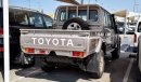 Toyota Land Cruiser Pick Up V8 Diesel FULL OPTION MANUAL TRANSMISSION