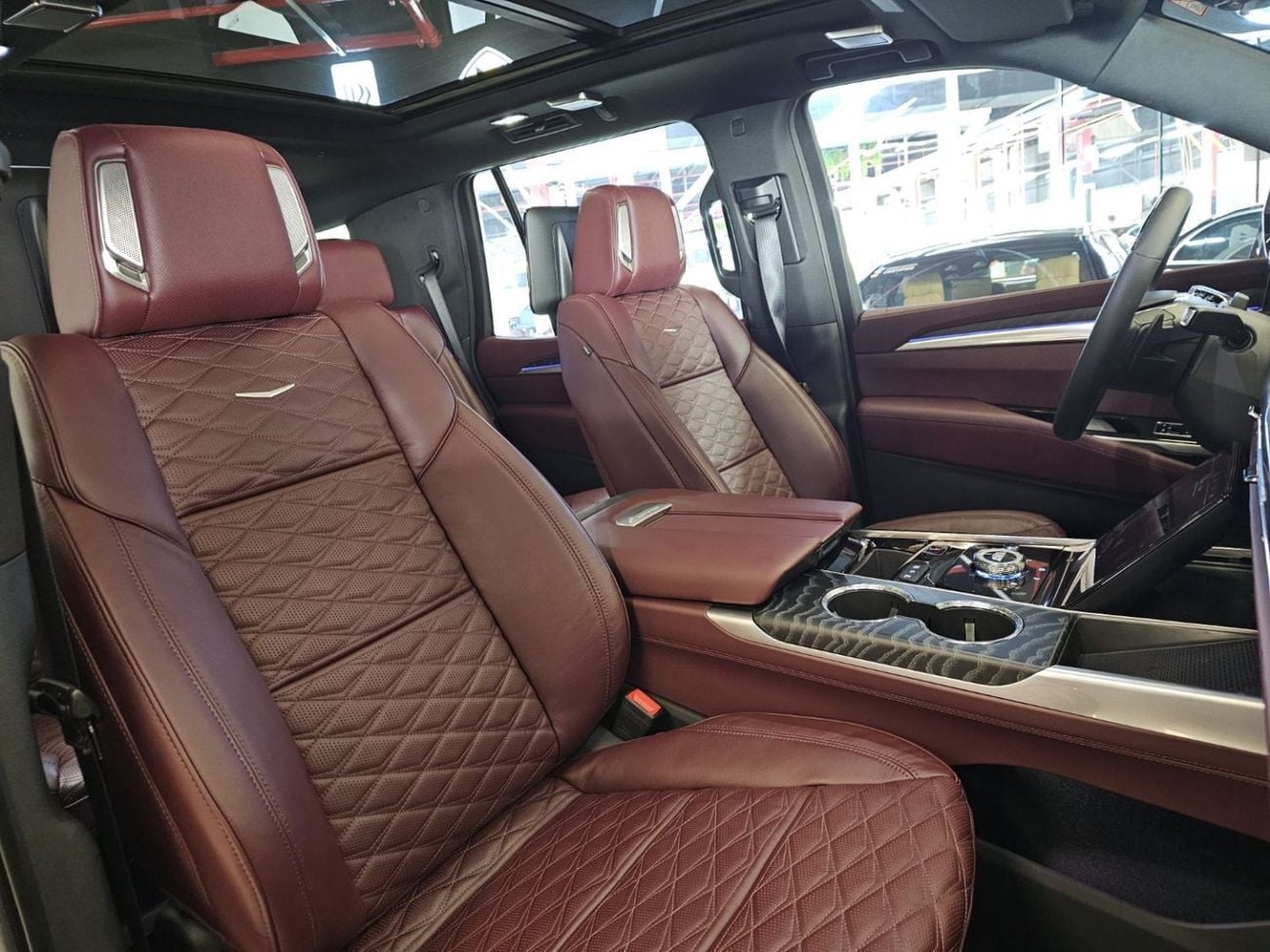 Cadillac Escalade Sport 6.2L 4WD RAMADNA OFFER  - 2025 BRAND NEW ESCALADE SPORT - 5 YEARS WARRANTY AND SERVICE