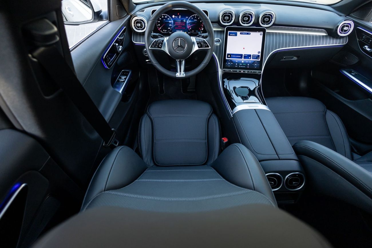 Mercedes-Benz C 200 Premium 2.0L