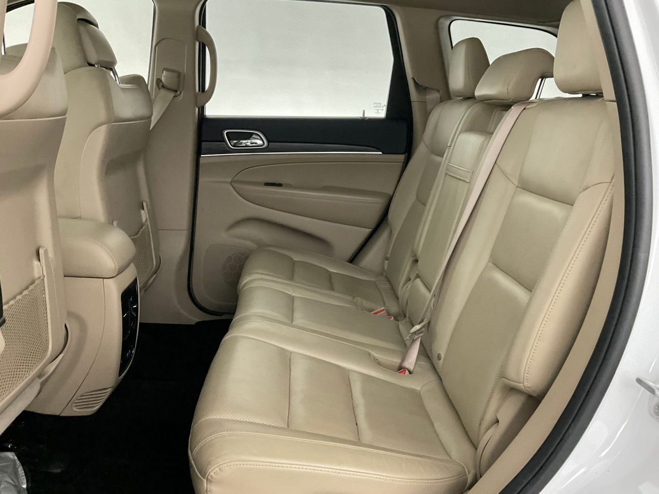 Ford Everest XLT | Guaranteed Warranty | 0 Down Payment