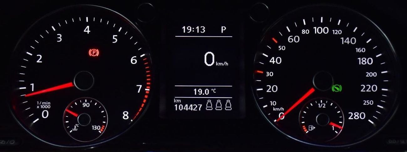 فولكس واجن باسات سي سي EXCELLENT DEAL for our Volkswagen CC ( 2013 Model ) in Grey Color GCC Specs