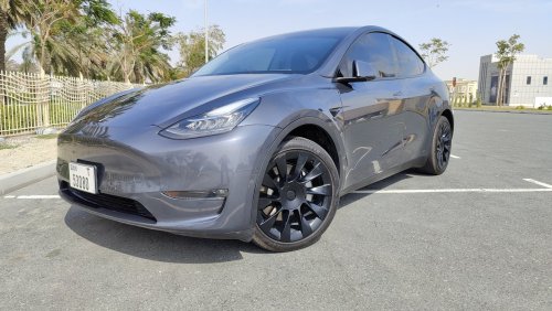 Tesla Model Y Long Range Dual Motor