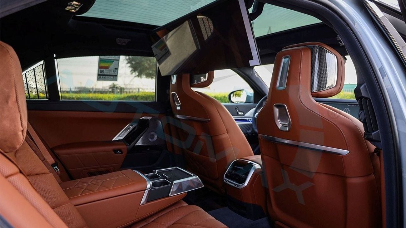 بي أم دبليو 760i (For Export , НА ЭКСПОРТ) xDrive M 4.4TT V8 AWD 2026 GCC Без пробега