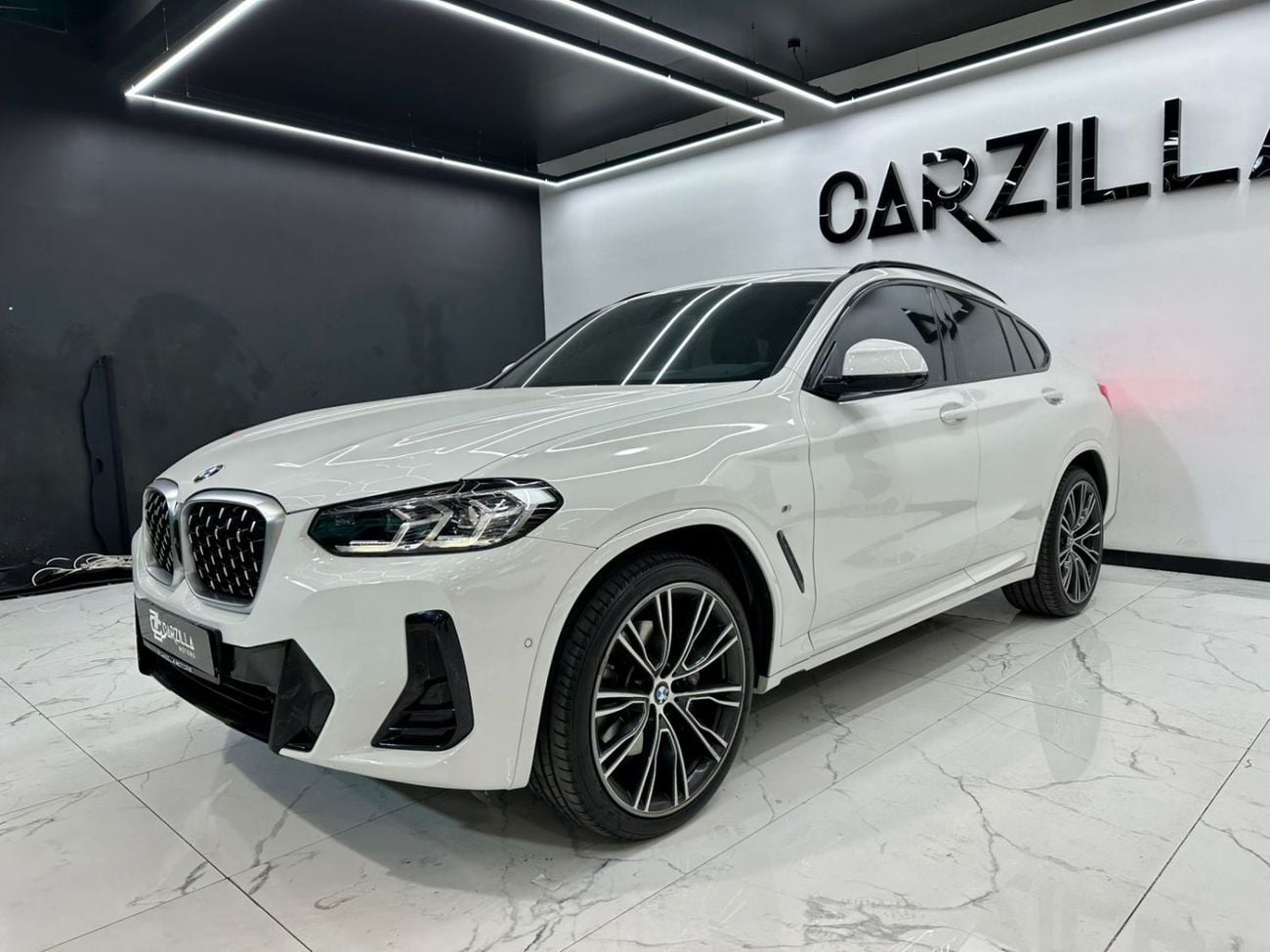 BMW X4 xDrive 30i M Sport 2.0L AED 3,525 pm l 0% Down Payment l BMW X4 M Sport l Agency Warranty