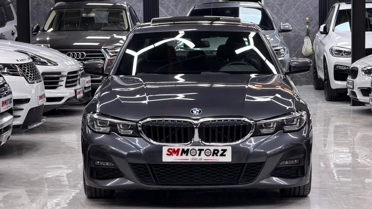 BMW 330i Exclusive 2.0L (255 HP)