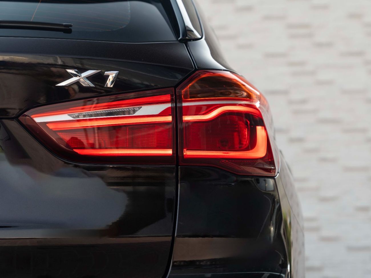 بي أم دبليو X1 sDrive 20i M Sport 2.0L