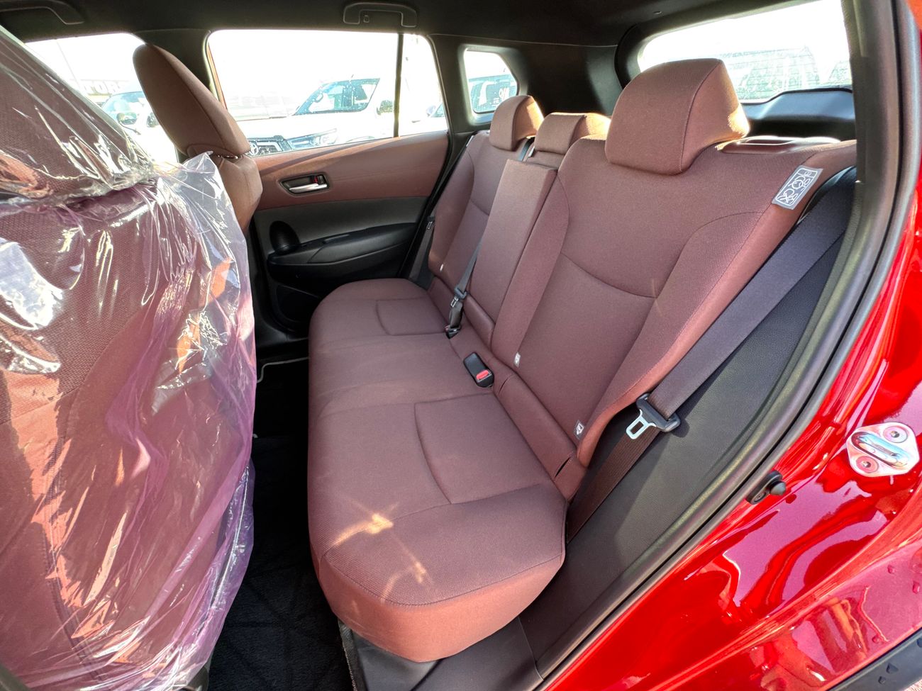 Toyota Corolla Cross 2024 PETROL 1.8L BRAND NEW GCC 0KM