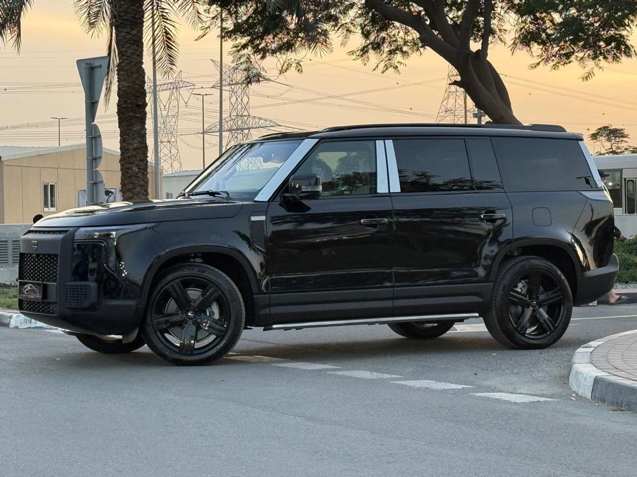 ROX 01 NEW ARRIVAL ROX 01 / 2026 / 7 SEATS / LONG RANGE / WITH WARRANTY EVS 5 YEARS WITH SERVICE CONTRACT