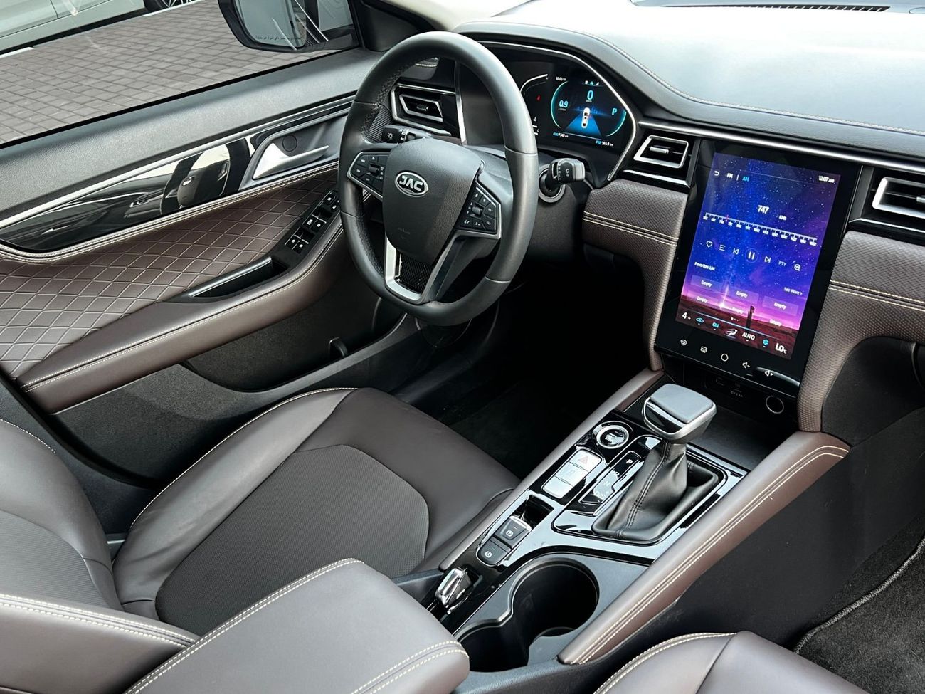 جاك J7 JAC J7 2023 GCC// FSH  // UNDER WARRANTY // FULL OPITION // ORGINAL PAINT