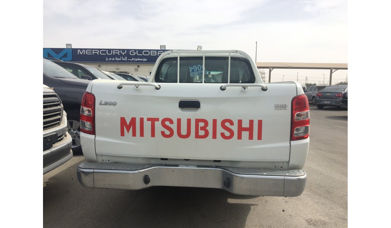 Mitsubishi L200 4x2 M/T Double Cabin Pickup