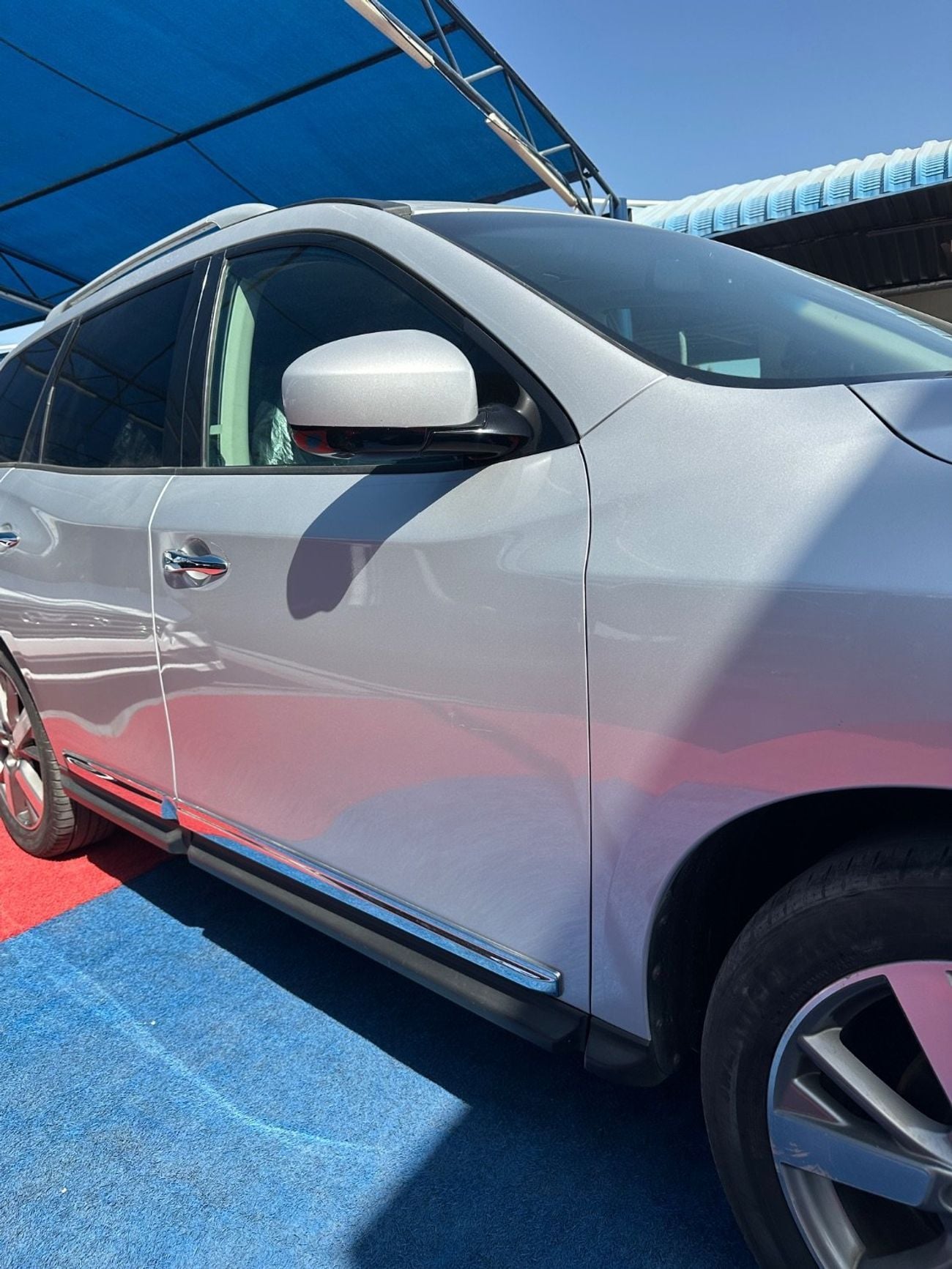 Nissan Pathfinder Platinum 3.5L