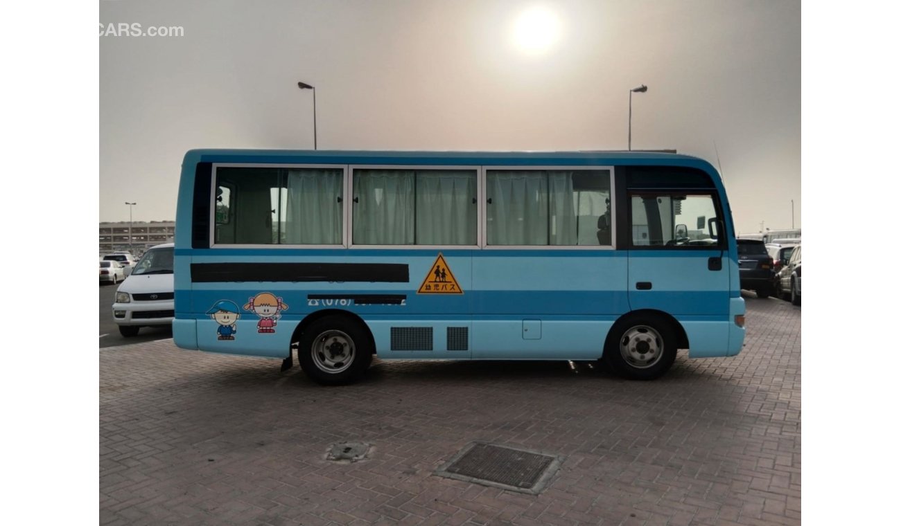 نيسان سيفيليان NISSAN CIVILIAN BUS RIGHT HAND DRIVE   (PM1531)