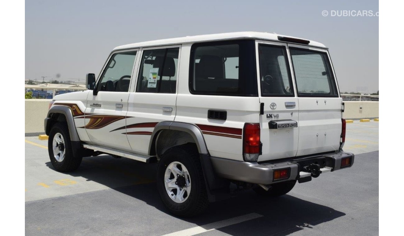 Toyota Land Cruiser Land Cruiser 76 Semi long wheel base Hardtop LX V8 4.5L Diesel 5 Seat wagon