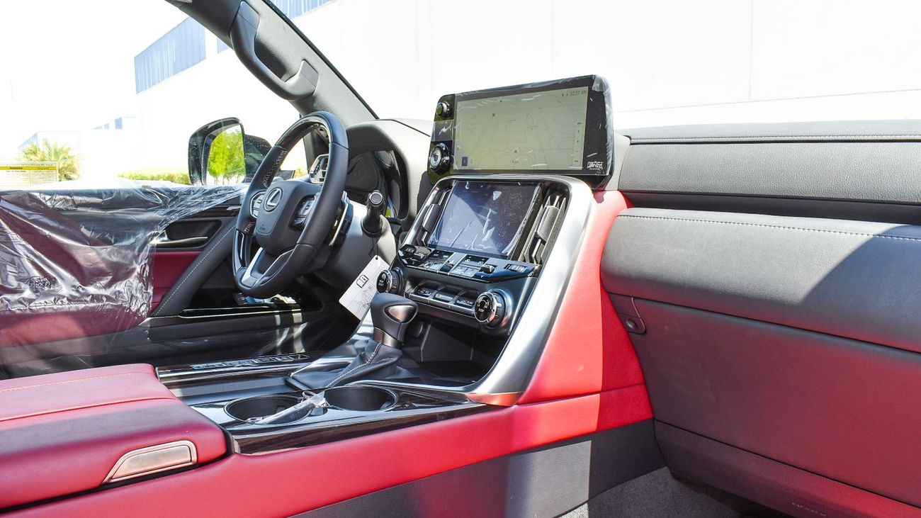 لكزس LX 600 ECT0086 - Lexus LX600 Signature - 3.5L Petrol Auto - White