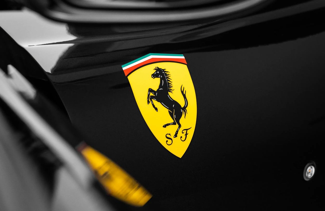 فيراري 812 GTS 6.5L V12 Naturally Aspirated Engine | Warranty