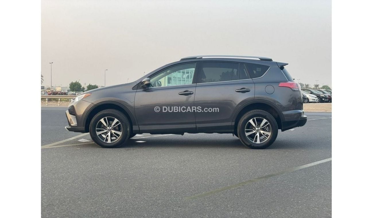 Toyota RAV4 2018 Toyota Rav4 XLE 2.5L V4 - EXPORT ONLY