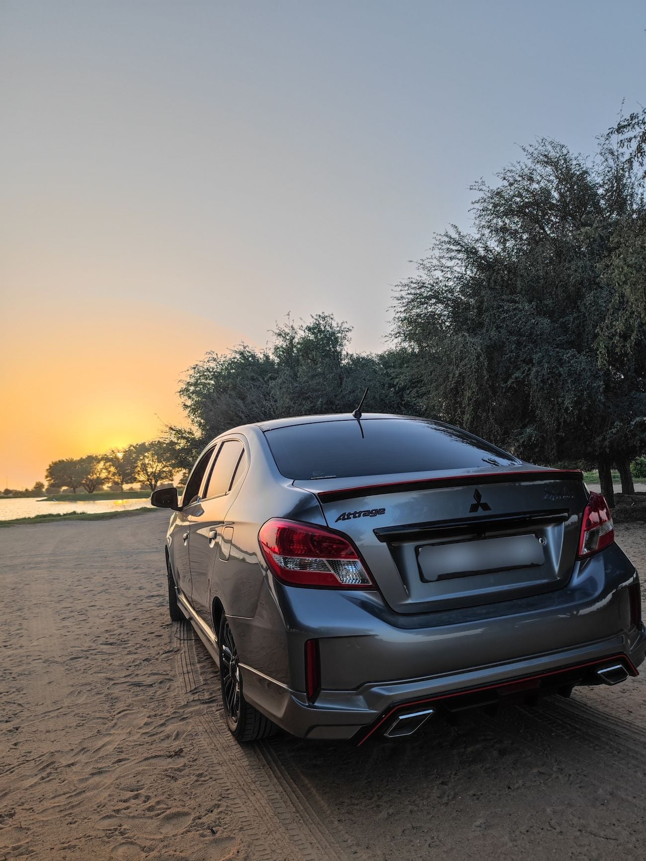 ميتسوبيشي اتراج GLX Premium 1.2L