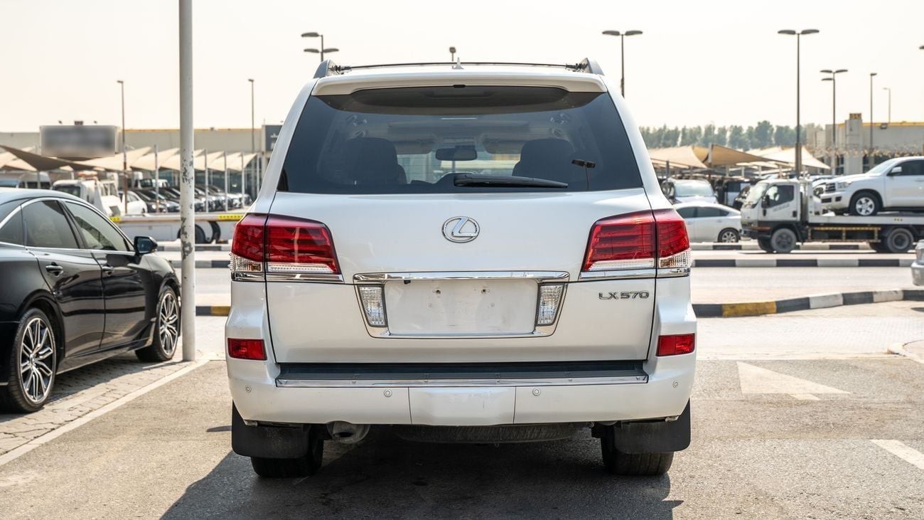 Lexus LX570
