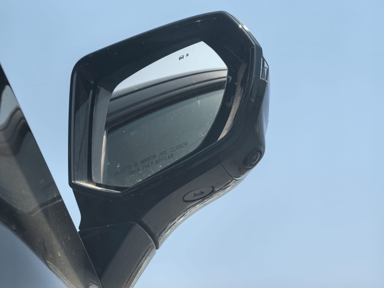 Cadillac Escalade ESV(Long)Sport Platinum Onyx Black Pkg | Fridge | 545k for local registration