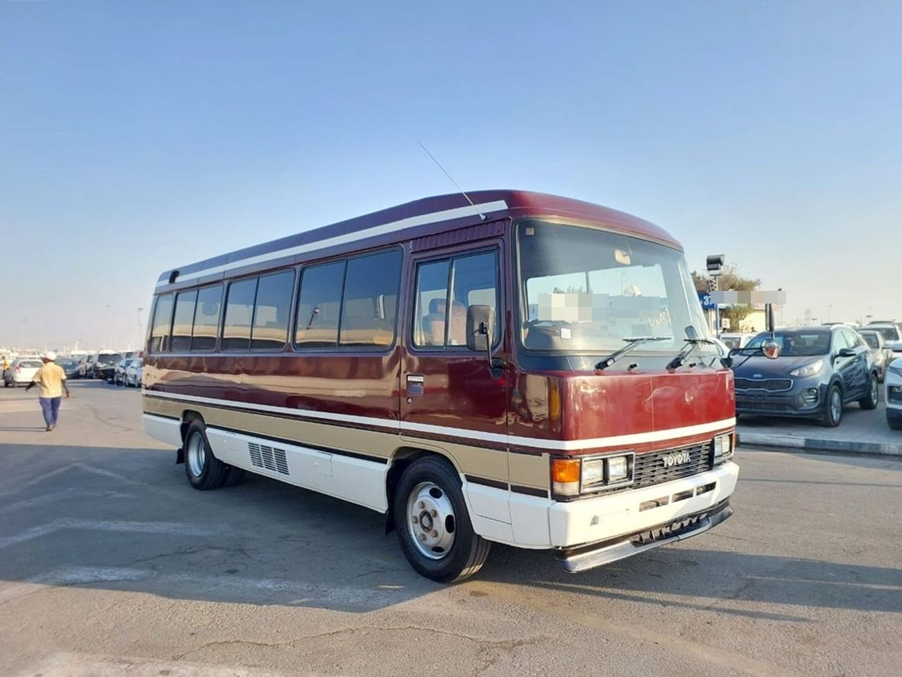 Toyota Coaster TOYOTA COASTER BUS RIGHT HAND DRIVE 1992 MODEL DIESEL MANUAL 4160 ENGINE CC 1HD-T ENGINE 29SEATER (P