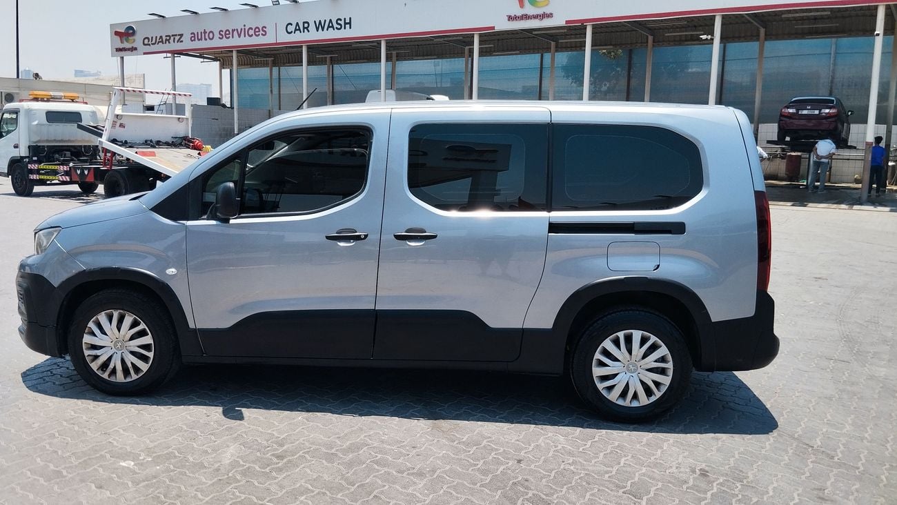 Peugeot Partner rifter 5 seats diesel manual