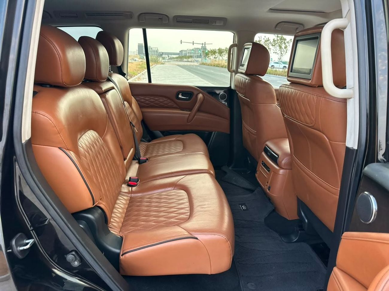 إنفينيتي QX80 LIMITED