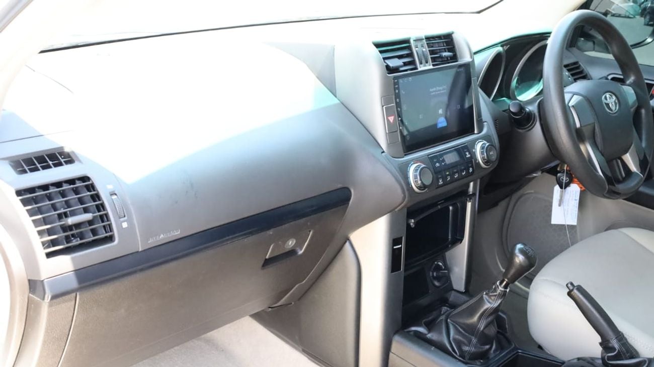 Toyota Prado Toyota Prado TX 2012 RHD diesel white colour with beige interior 4x4  7seaters 2.8L diesel engine