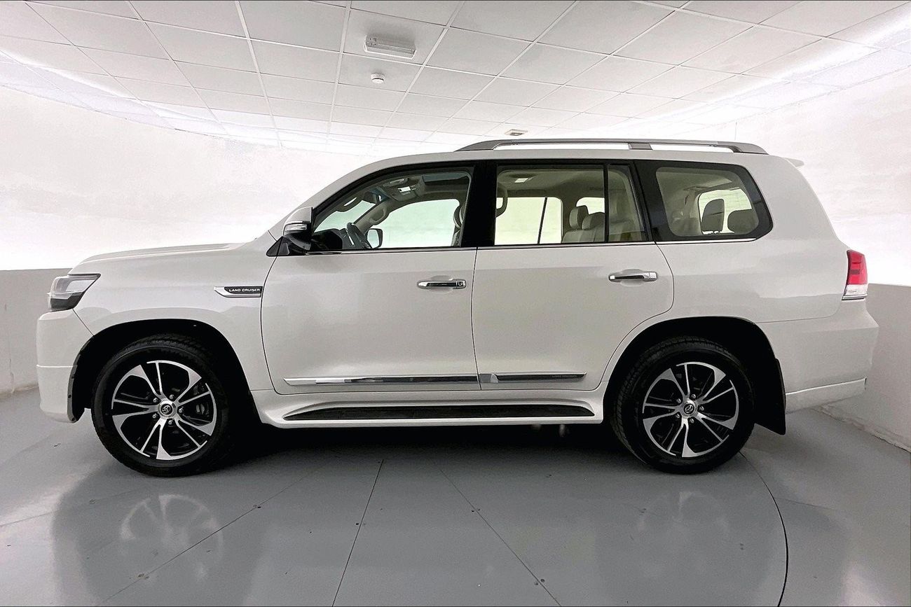 تويوتا كورولا XLI | ضمان مجاني لمدة عام | 0 دفعة أولى