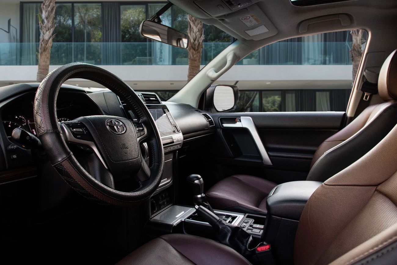 تويوتا برادو VXR | 3,035 P.M  | 0% Downpayment | LOW KM'S || IMMACULATE