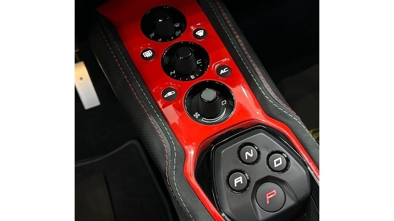 Lotus Evora 2021 Lotus Evora GT, Warranty, Carbon Fiber Package, Very Low Kms, GCC