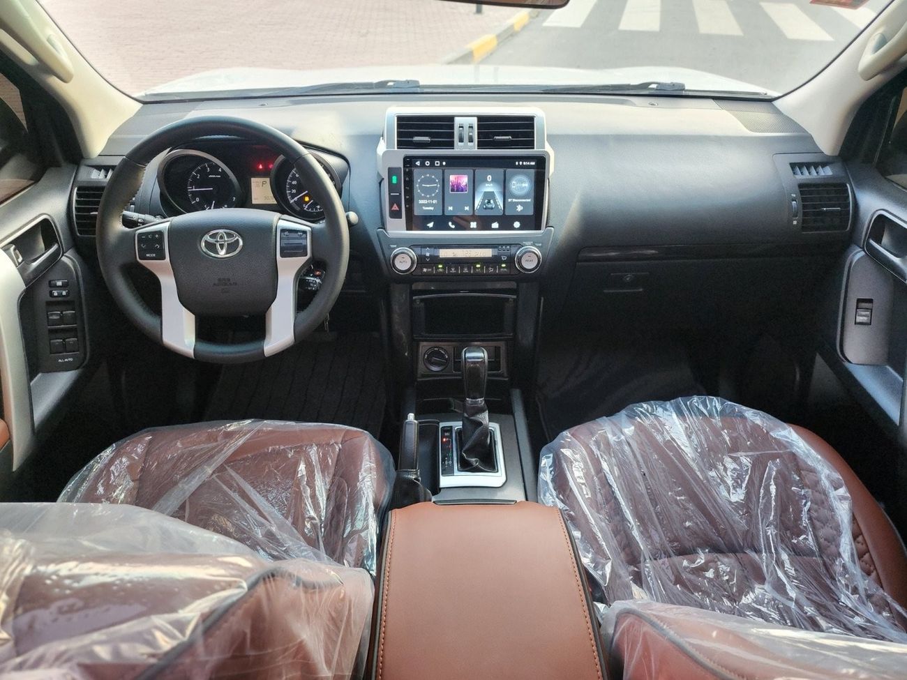 تويوتا برادو 2014 VXR LHD Petrol Engine Full Option Very clean condition