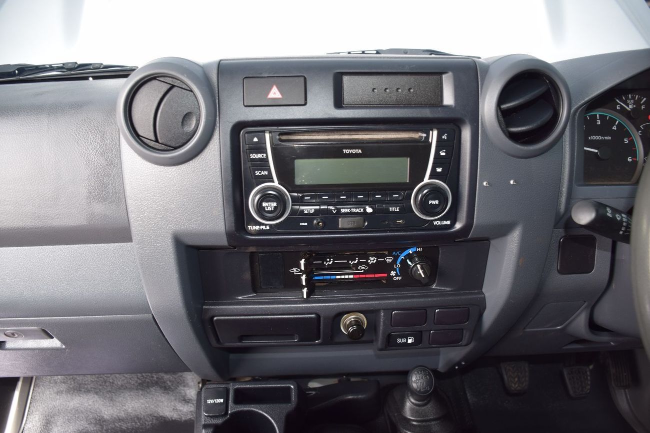 Toyota Land Cruiser Pick Up PICKUP DLX 4.5L PICKUP 4.5L