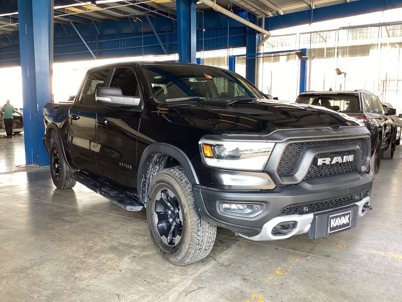 رام 1500 Rebel Crew Cab + | شامل الضمان | 0 ﺪﻔﻋﺓ ﺃﻮﻟﻯ